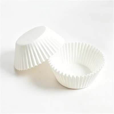 Paper-Feel Cake Tray Packaging